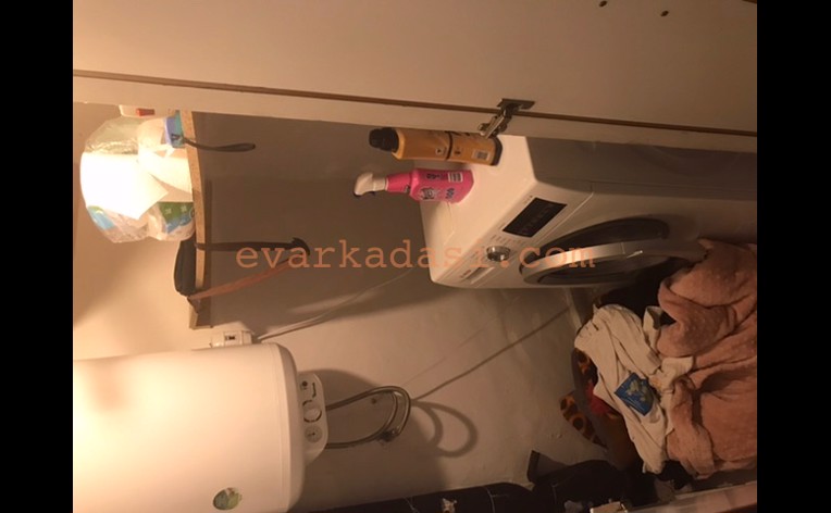 yeniköy sitesikoşuyoluacıbadem ev arkadaşı İstanbul