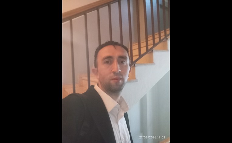 Ahmet Arslan İstanbul kalacak yer arıyor. 10.000 TL kira ödeyebilir, Ataşehir — fotoğraf 2/2