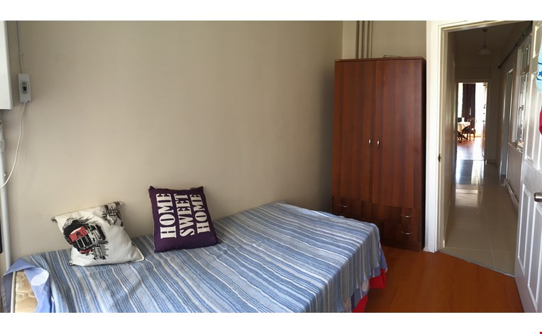 kadıköy boğaya yakın evime bayan ev arkadaşı arıyorum İstanbul