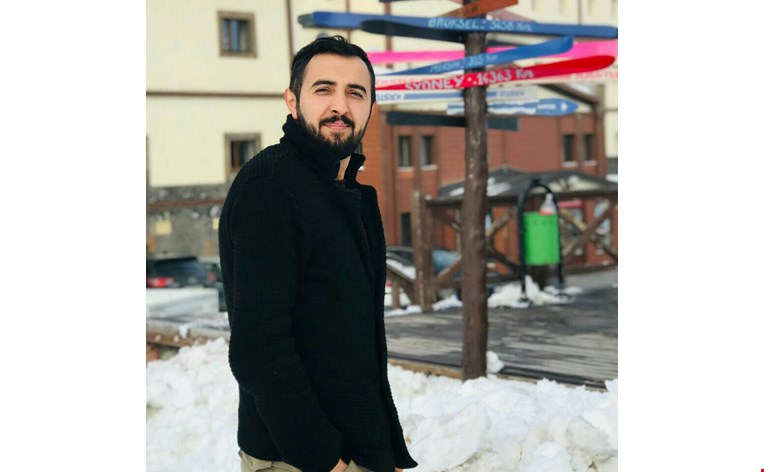 Kalacak yer arıyorum. Ev arkadaşı arayanlar ulaşabilir Kayseri