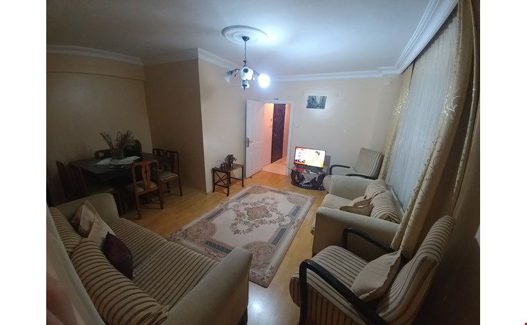 Kadın ev arkadaşı arıyorum. İstanbul