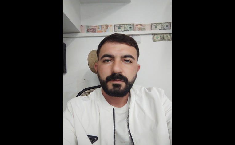 Medetb İstanbul kalacak yer arıyor. 12.000 TL kira ödeyebilir, Bahçelievler — fotoğraf 1/1